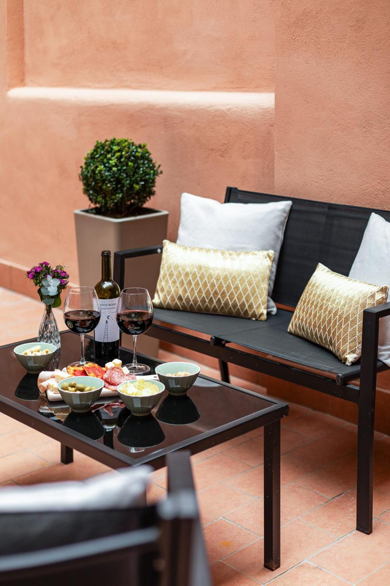 Leopardo Boutique Apartment In Trastevere Rome Bagian luar foto